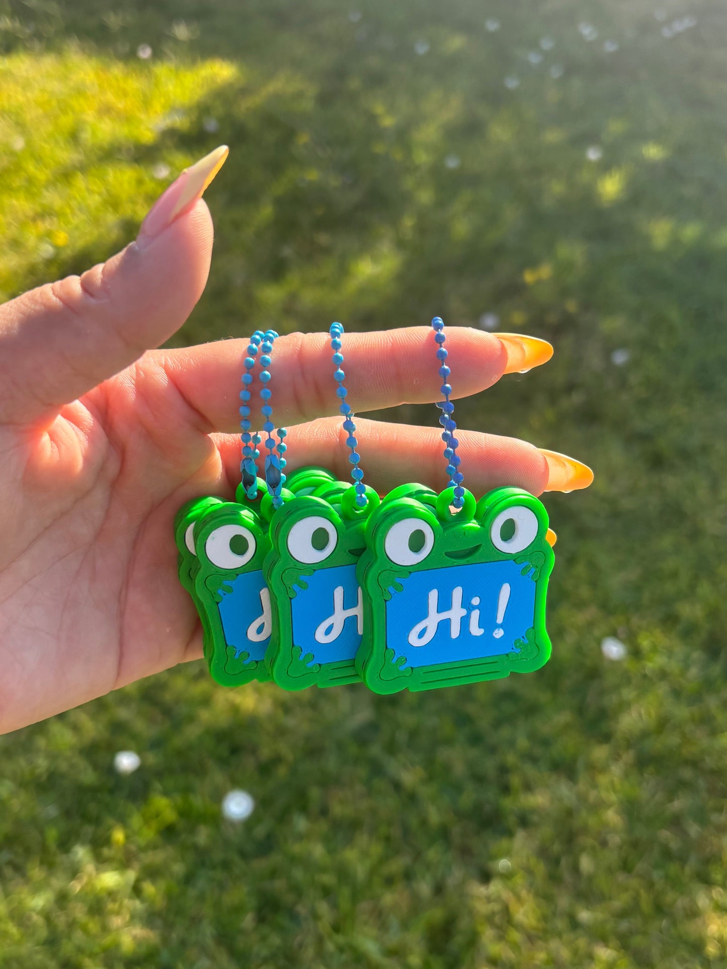 Lily frog tablet soda can opener keychain