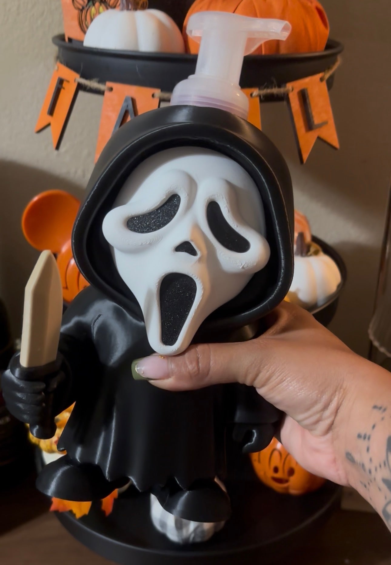 Ghost face soap holder